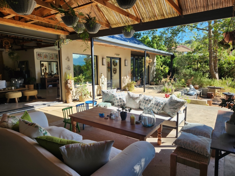 To Let 3 Bedroom Property for Rent in La Concorde Western Cape